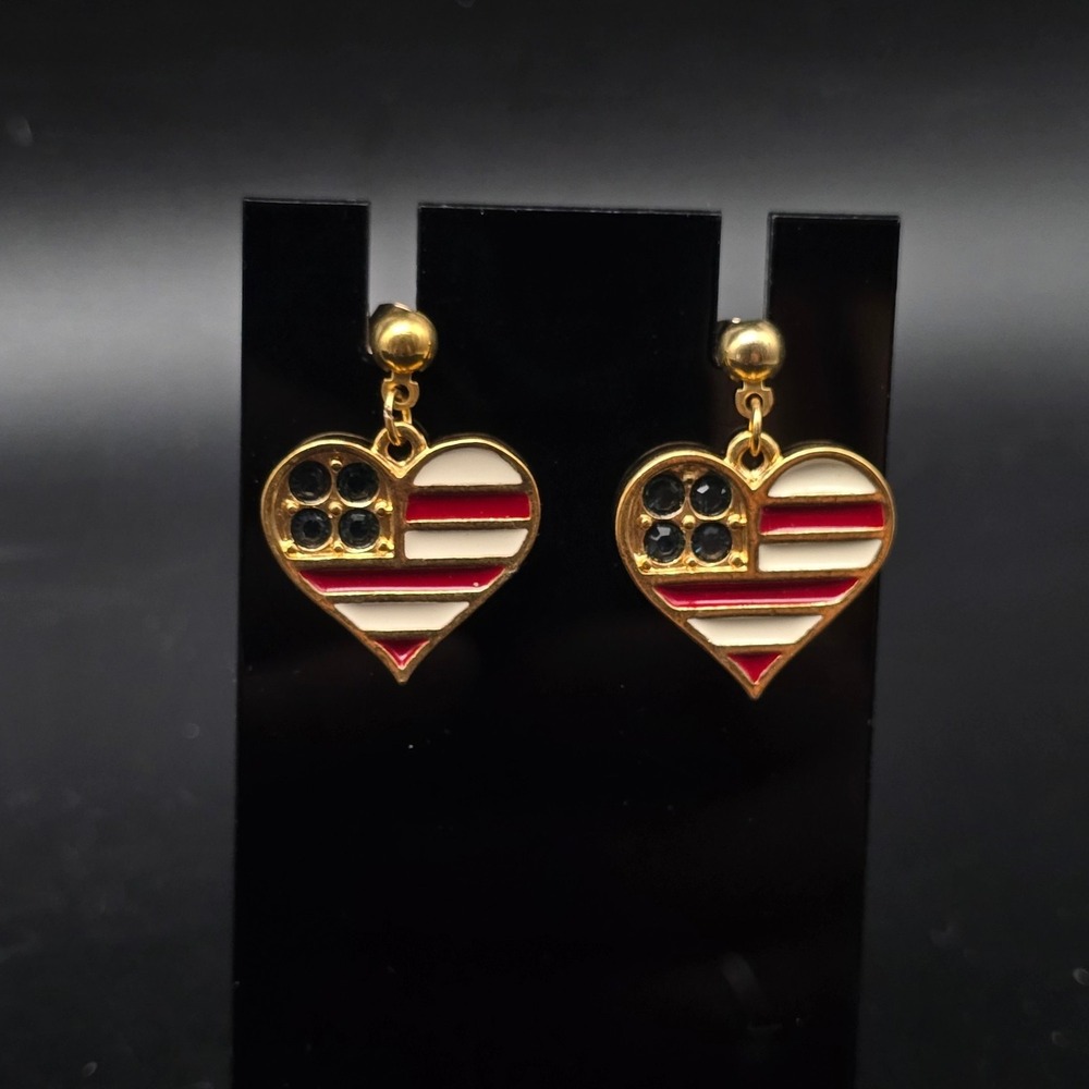 Avon Patriotic Heart Earring USA Fourth of July Pierced 1990s Vintage